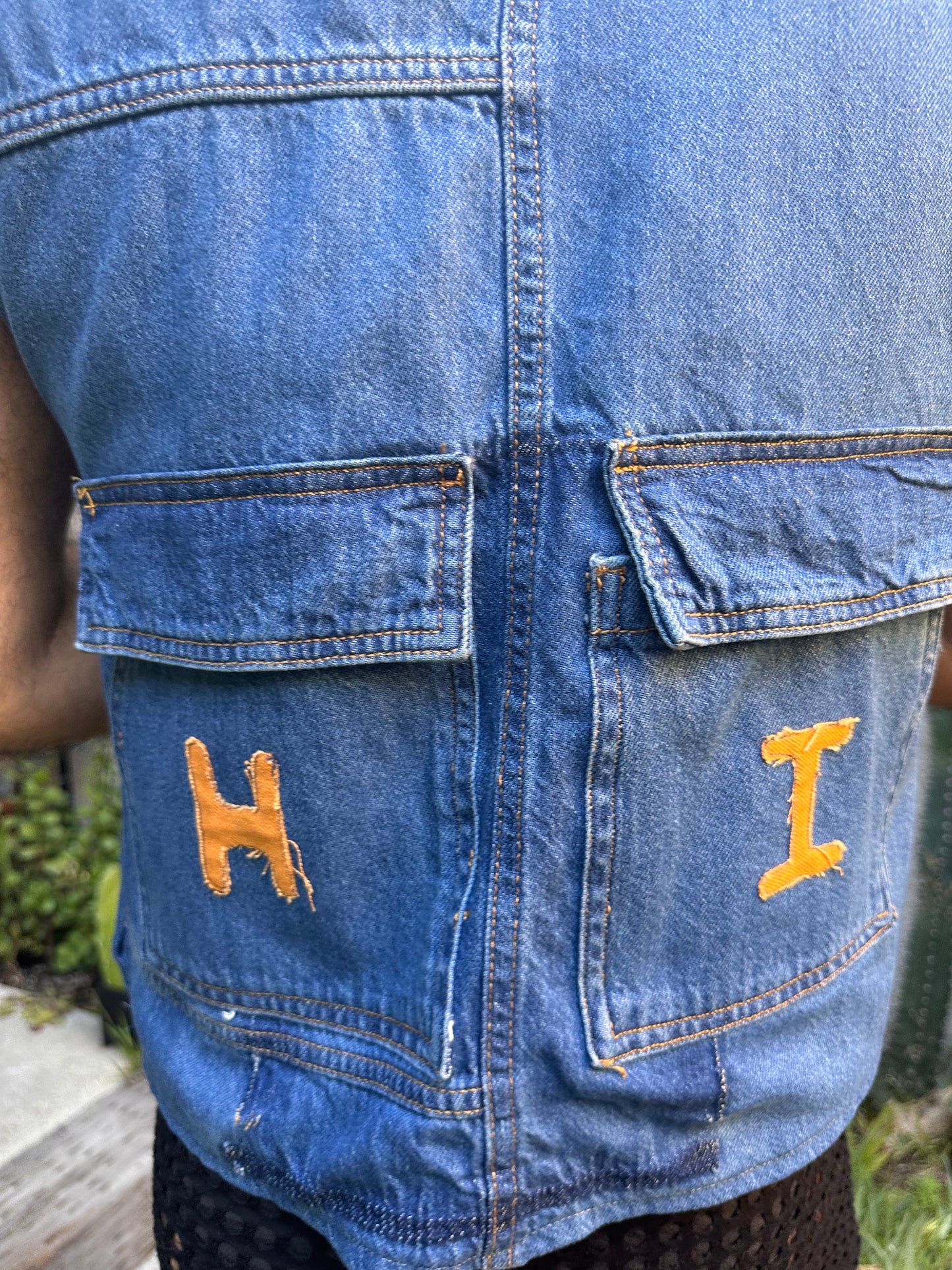 Haruty’s Initial H.I. Vest