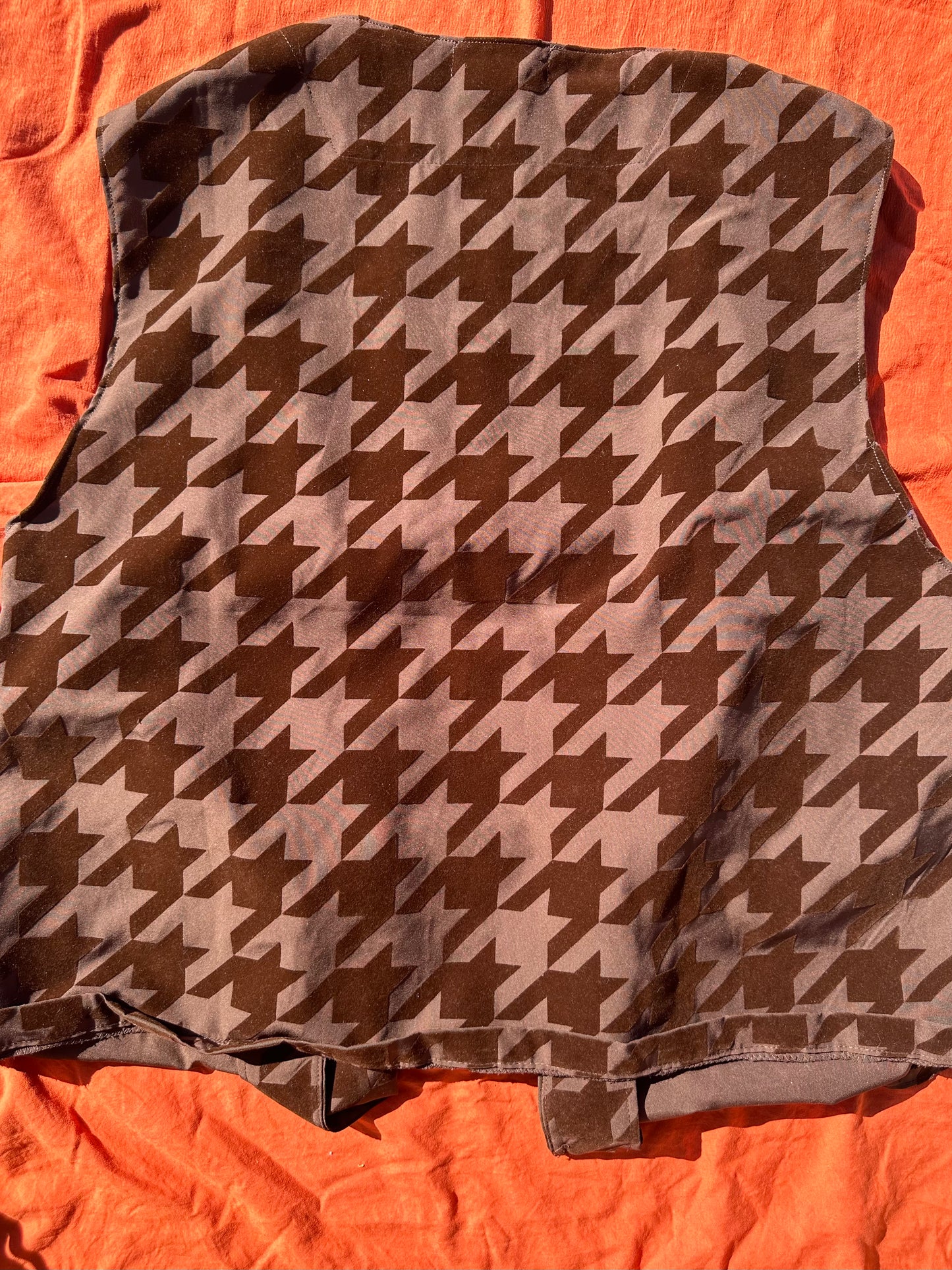 Houndstooth (Brown)