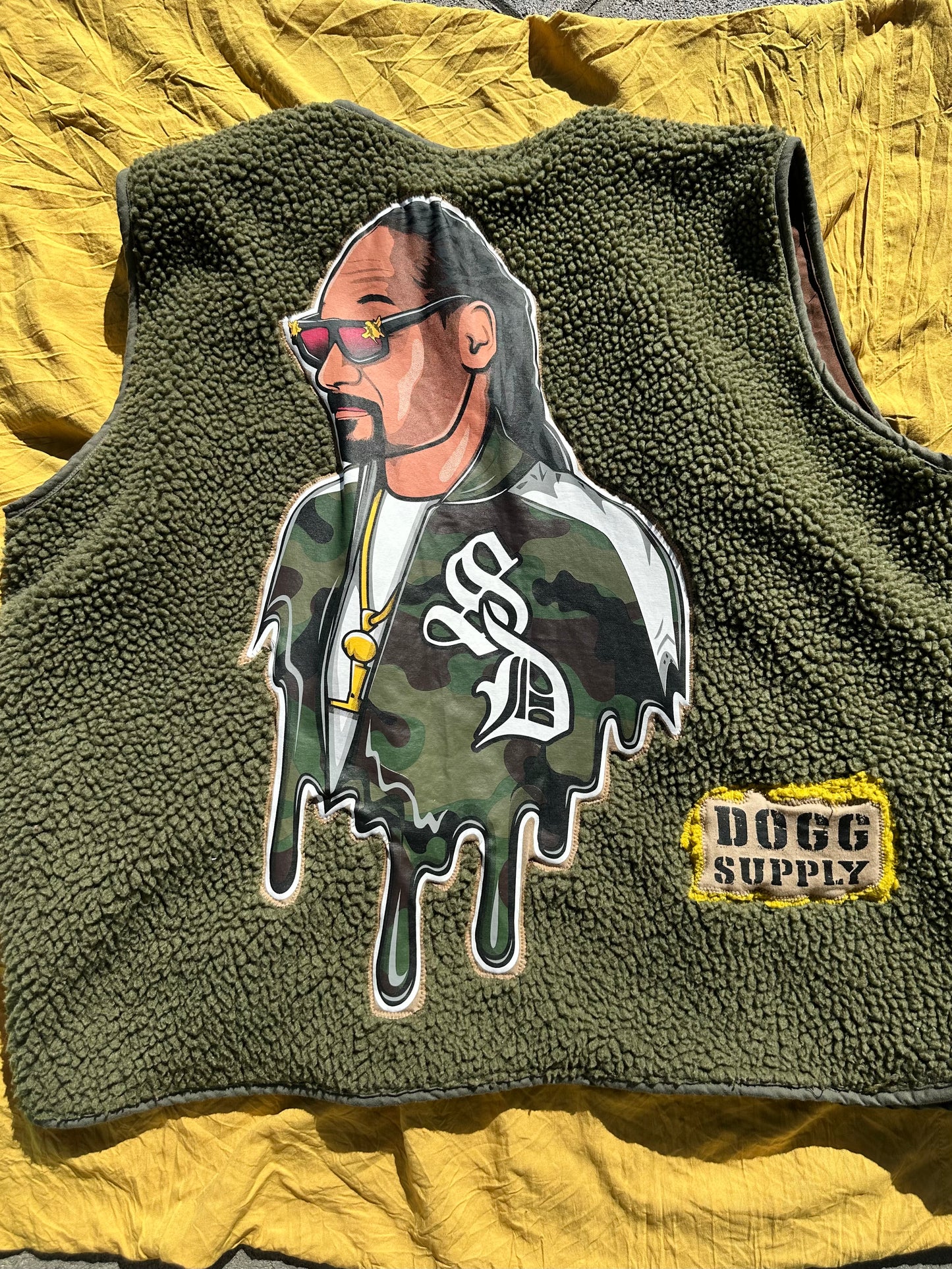 Snoop Dogg vest