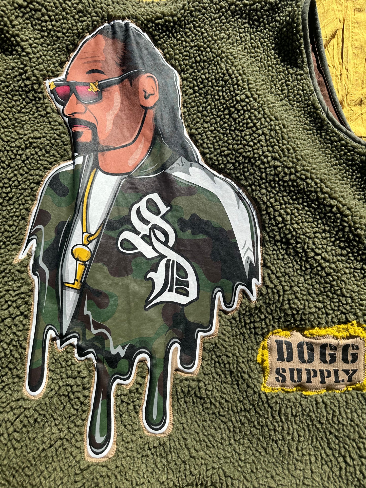 Snoop Dogg vest